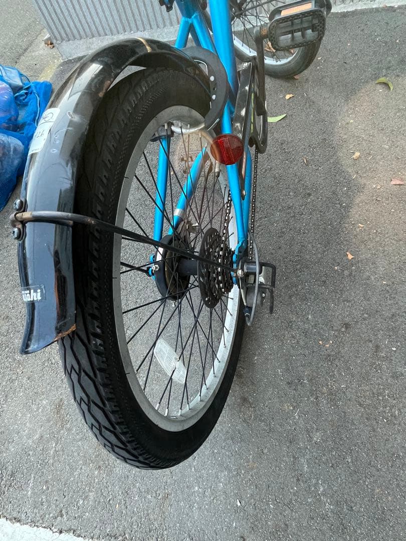 22インチ 自転車　荒川区　取引限定