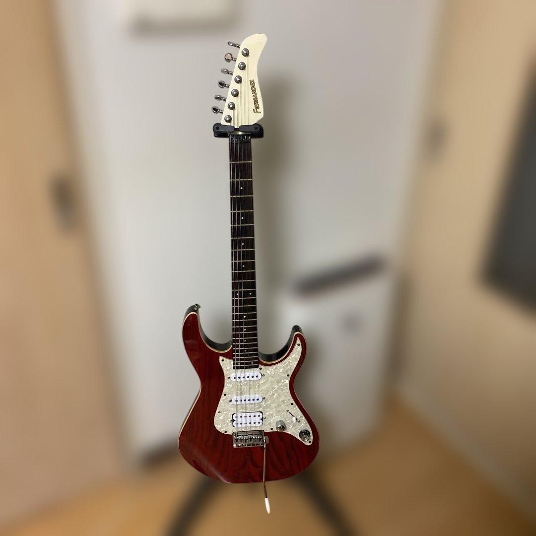 最終値下げ‼️Fernandes エレキギター レッド