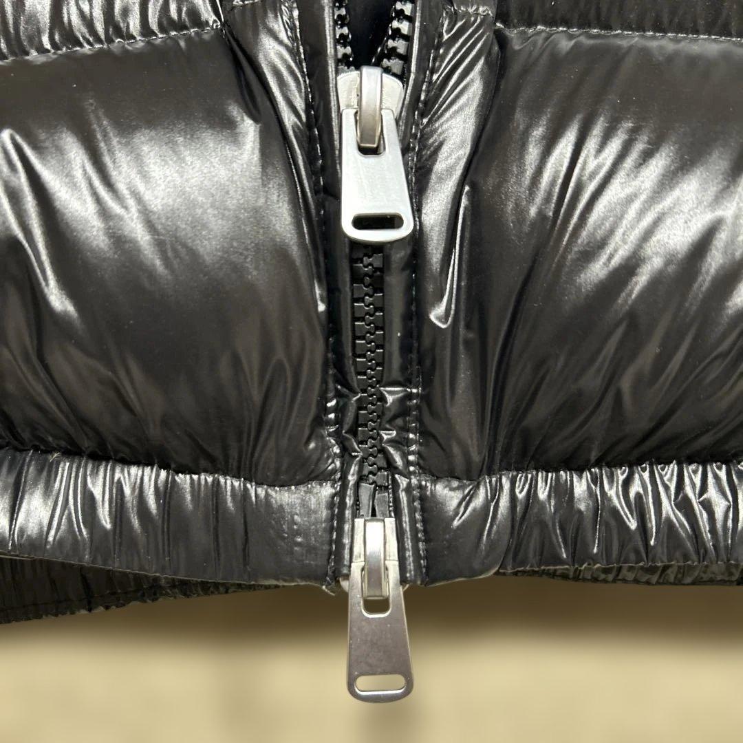【ZARA 】　ダウンジャケット　フード付き　光沢ブラック　S 希少　ヘタリ無し