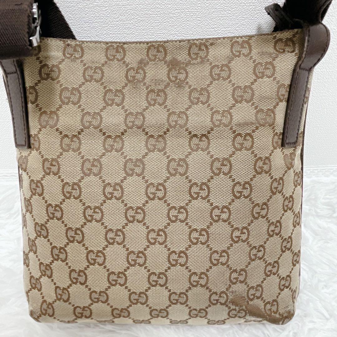 GUCCI グッチ GG柄 ショルダーバッグ サコッシュ