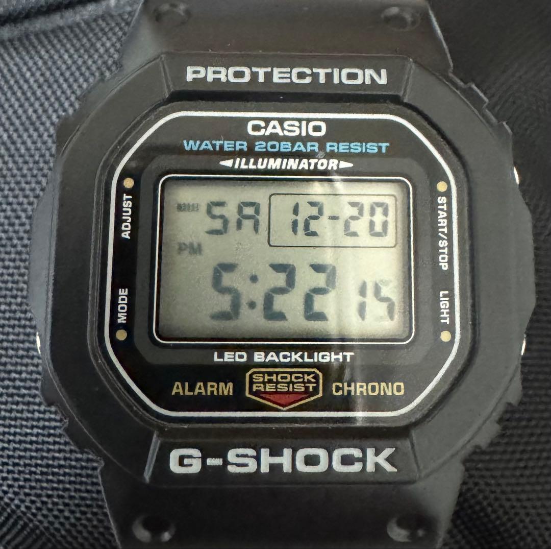 カシオ　G-SHOCK DW-5600UE