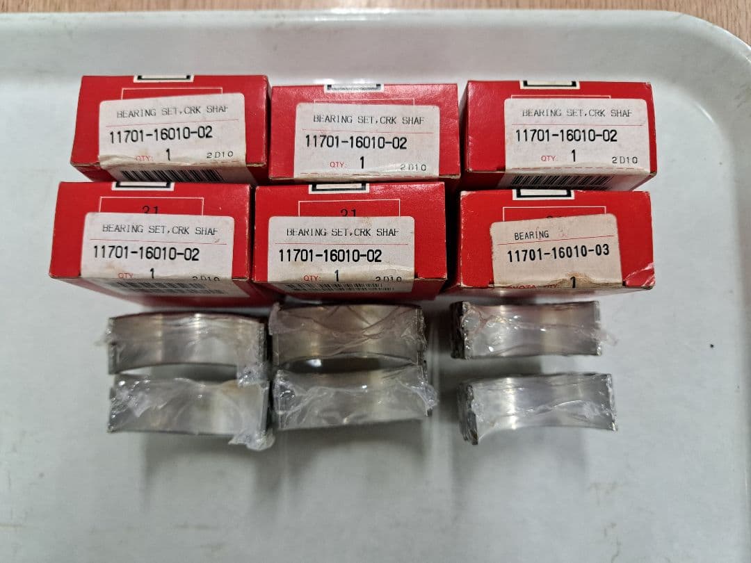 純正4A-GEクランクベアリングセット(5枚＋1枚)新品 ①