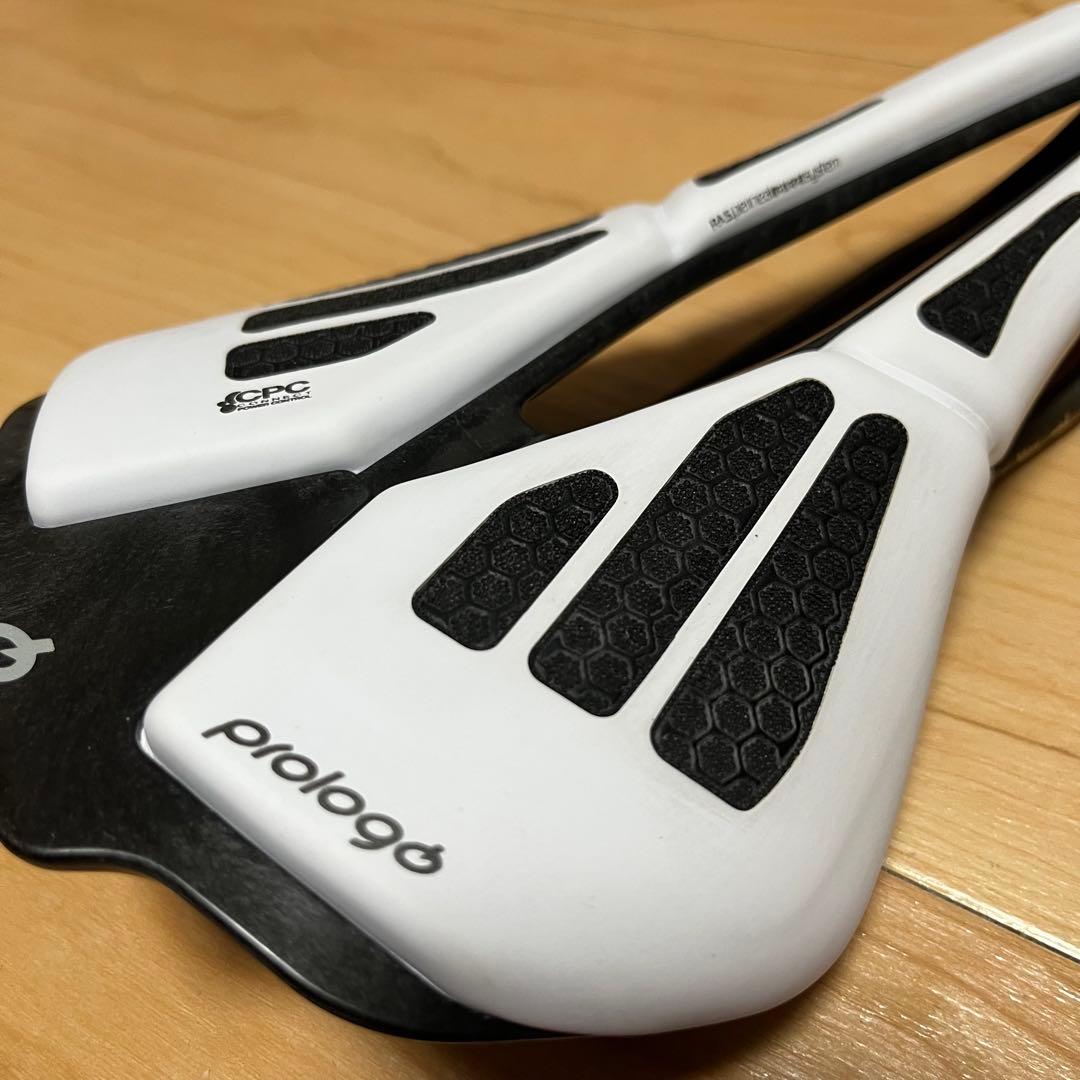 プロロゴ Scratch M5 PAS CPC TiroX サドル ホワイト