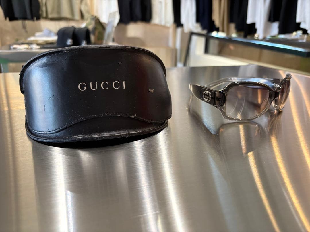GUCCI グッチ　レディースサングラス