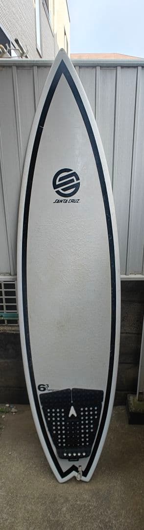 送料込　サンタクルーズ サーフボード 6'3　フィンおまけ
