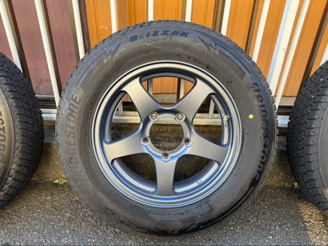 スタッドレスタイヤ・ホイールセット 175/80/16 ブリザックDM-V3