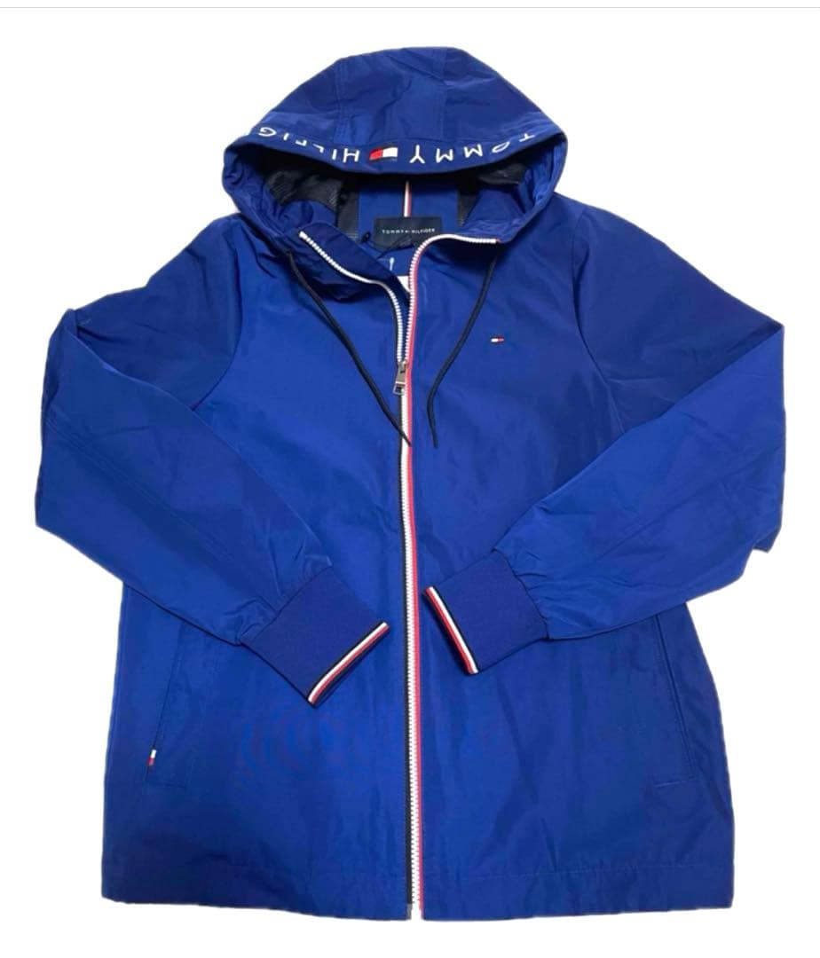  【新品タグ付】ナイロンジャケット　ブルーS