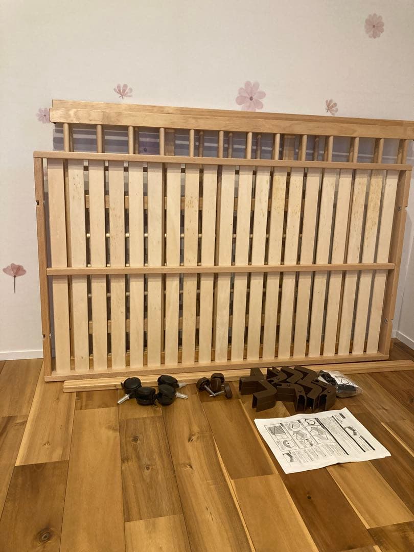 ファルスカ　ベビーベッド