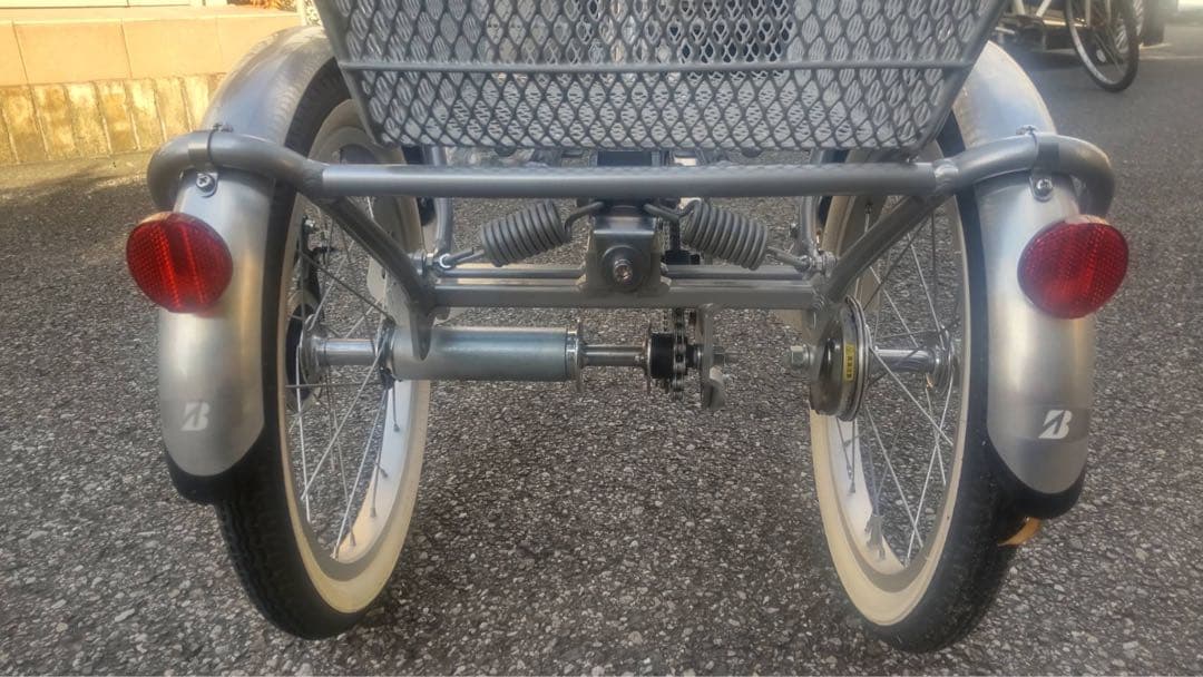 〈引き取り希望〉 新古品 ブリヂストン 3輪自転車 ワゴン