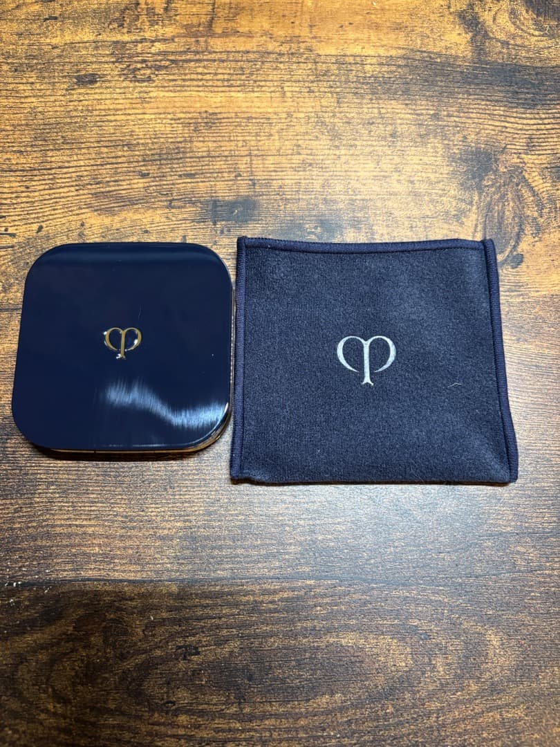 【ほぼ新品】正規品　Clé de Peau Beauté　フェースパウダー