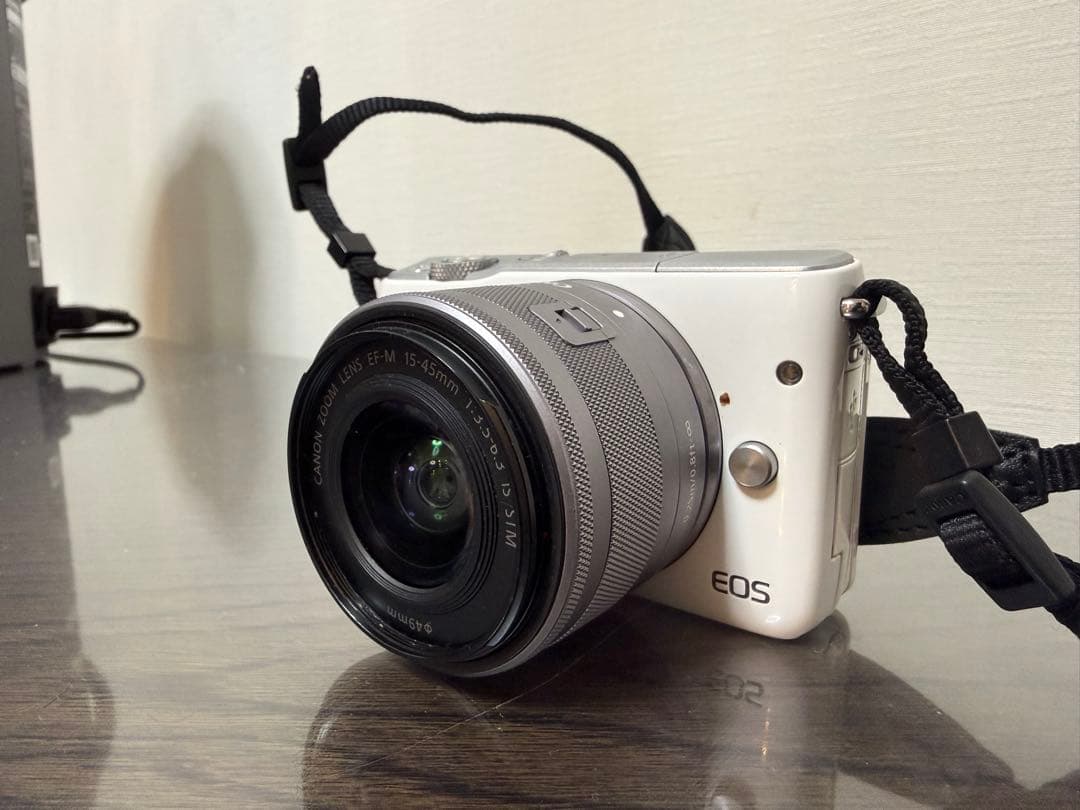 【ジャンク】Canon EOS M10 ミラーレスカメラ