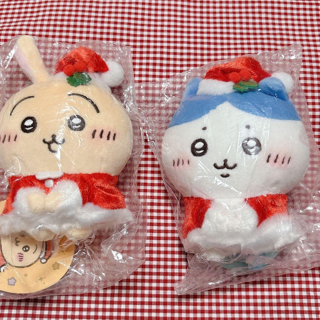 【お顔厳選.新品.未開封】♡サンタさんだ！持ちますマスコット　うさぎ　ハチワレ♡