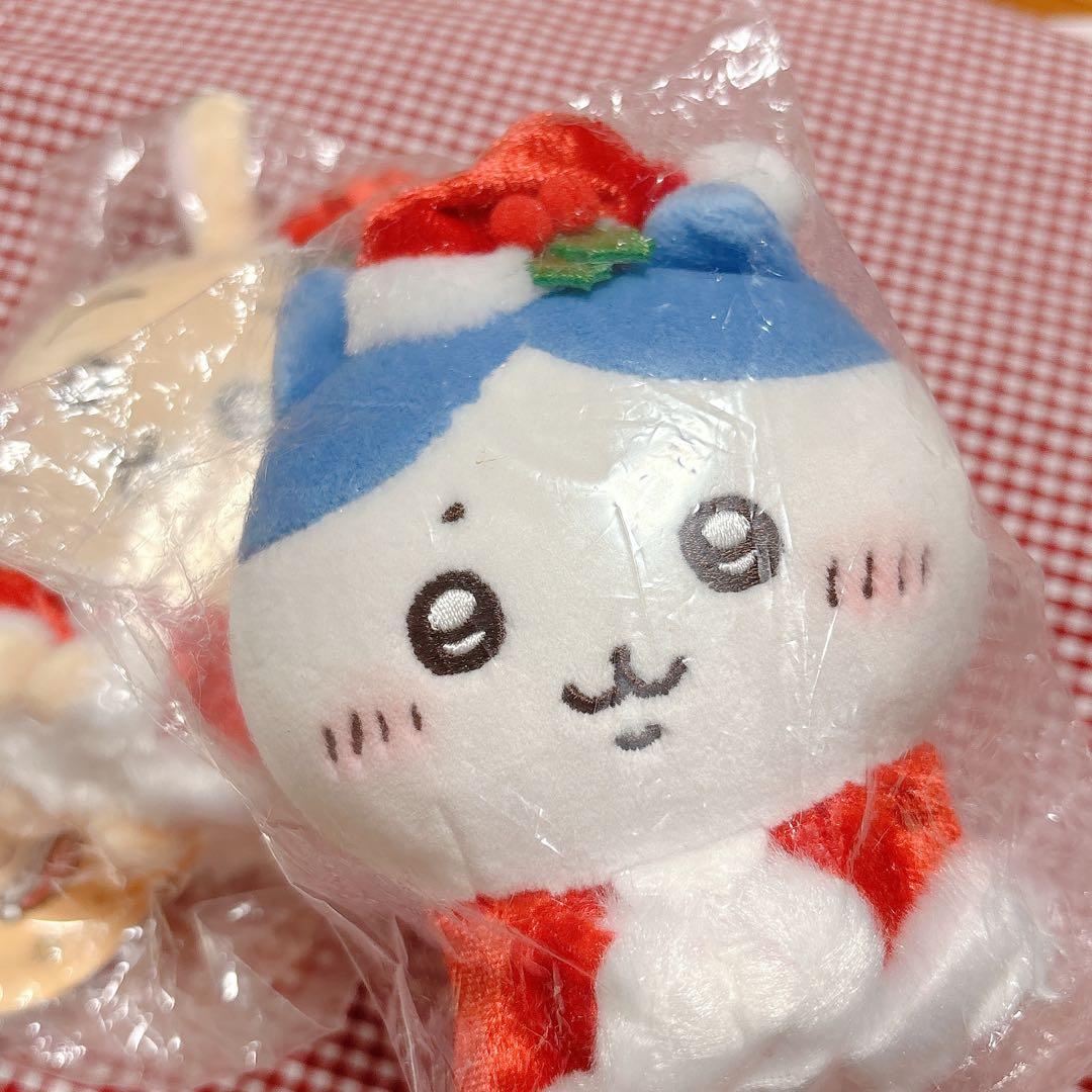 【お顔厳選.新品.未開封】♡サンタさんだ！持ちますマスコット　うさぎ　ハチワレ♡