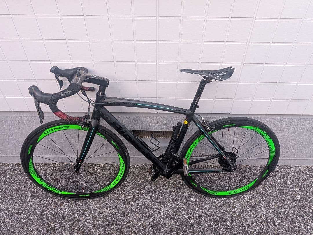 アルミフレーム　Bianchi ロードバイク 　自転車アサヒ　ベルガモ