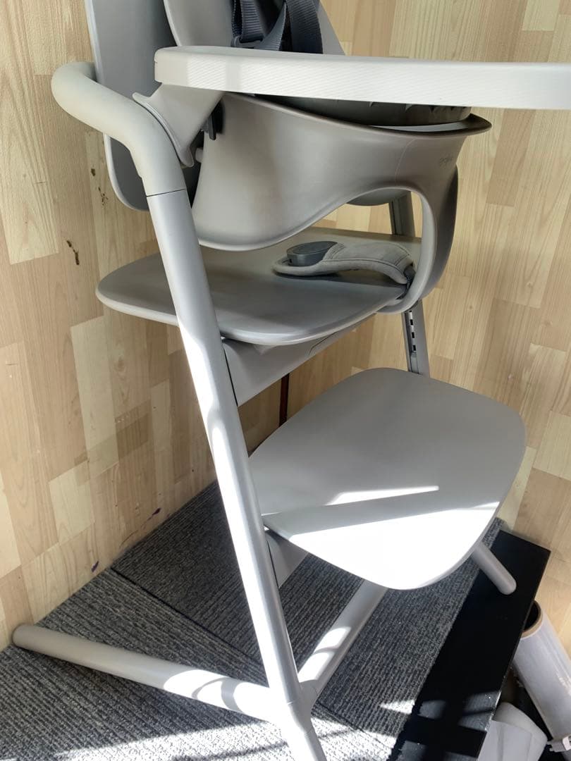 サイベックス　レモ　子ども用チェア