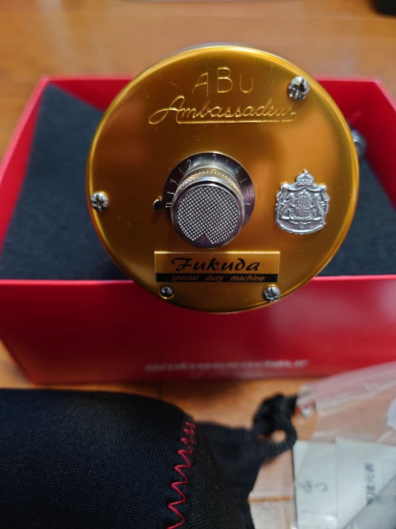 ABU✕ディスプライト✕福田アンバサダー5501CS ROCKETライブゴールド