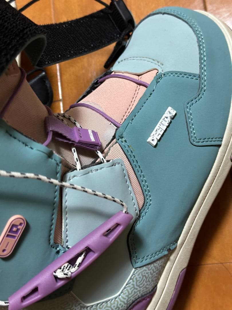 DEELUXE ID スノーボードブーツ (女性用)