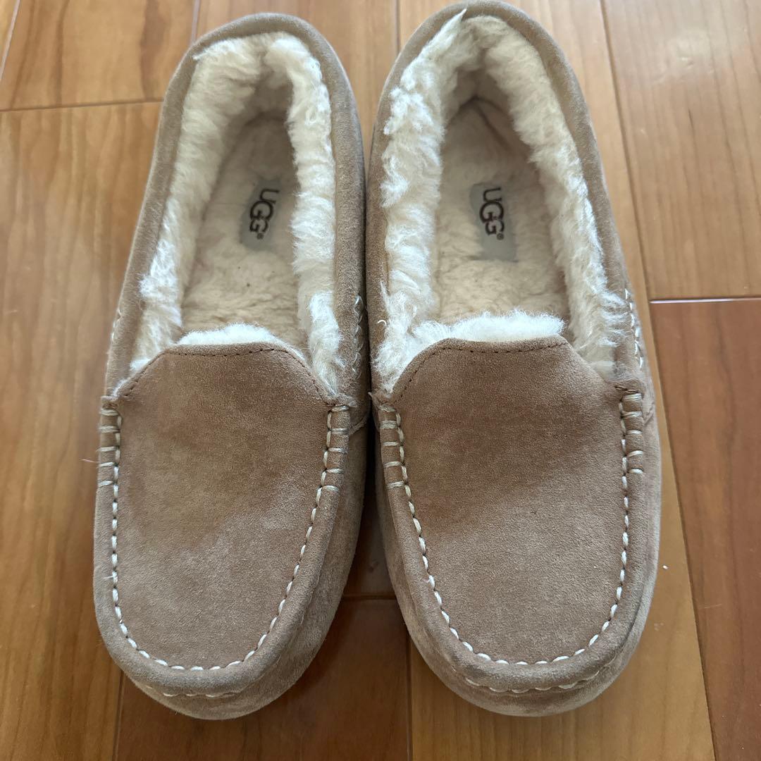 UGG モカシン ベージュ 24cm