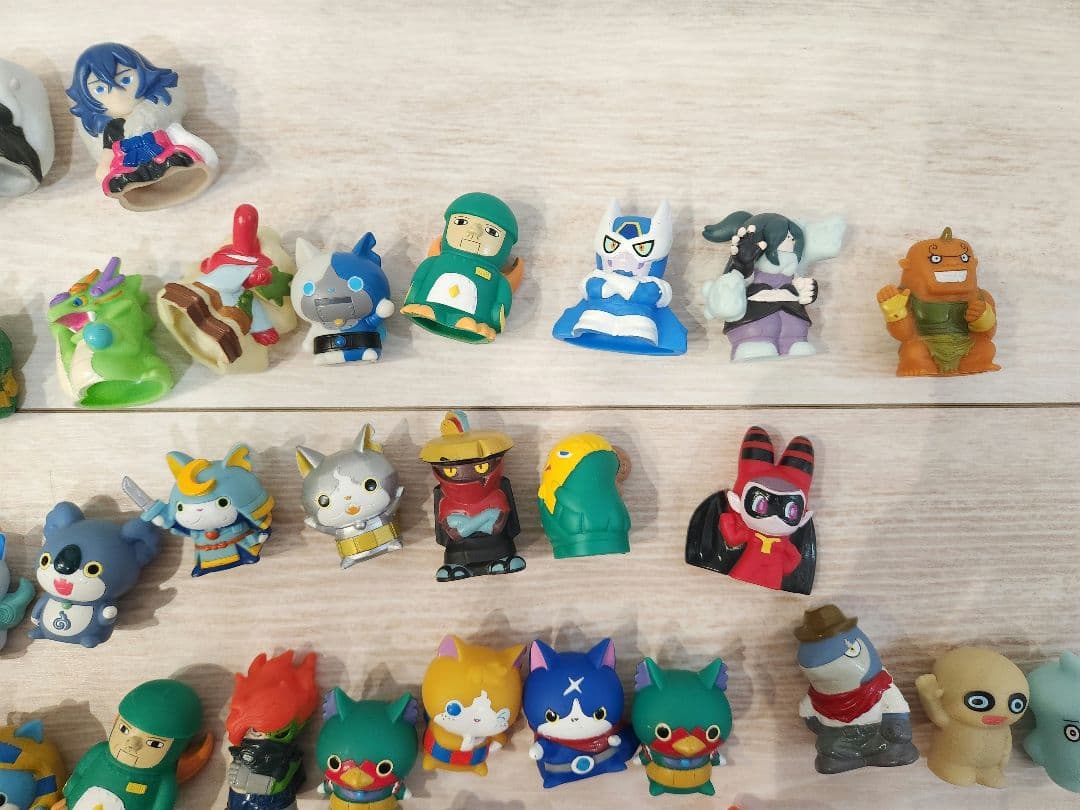 妖怪ウォッチ　指人形　ソフビ　まとめ売り　83体　エンマ　ぬらりひょん　カイラ