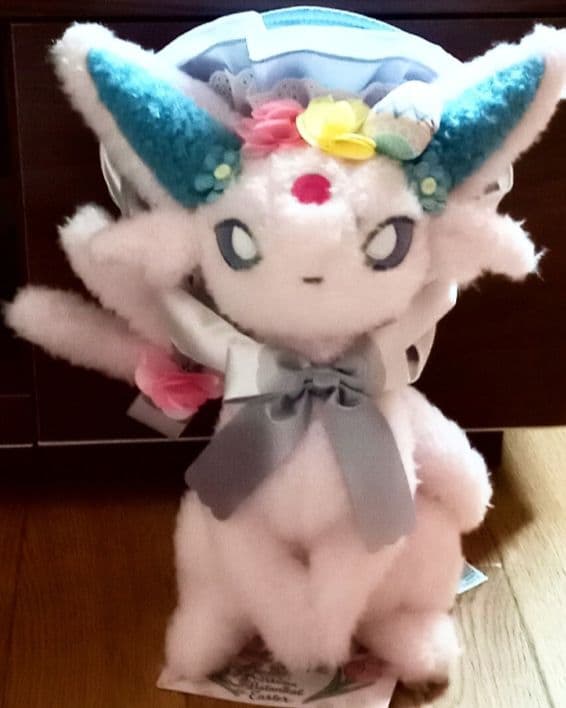 新品タグ付き エーフィ Easter ぬいぐるみ ポケモン