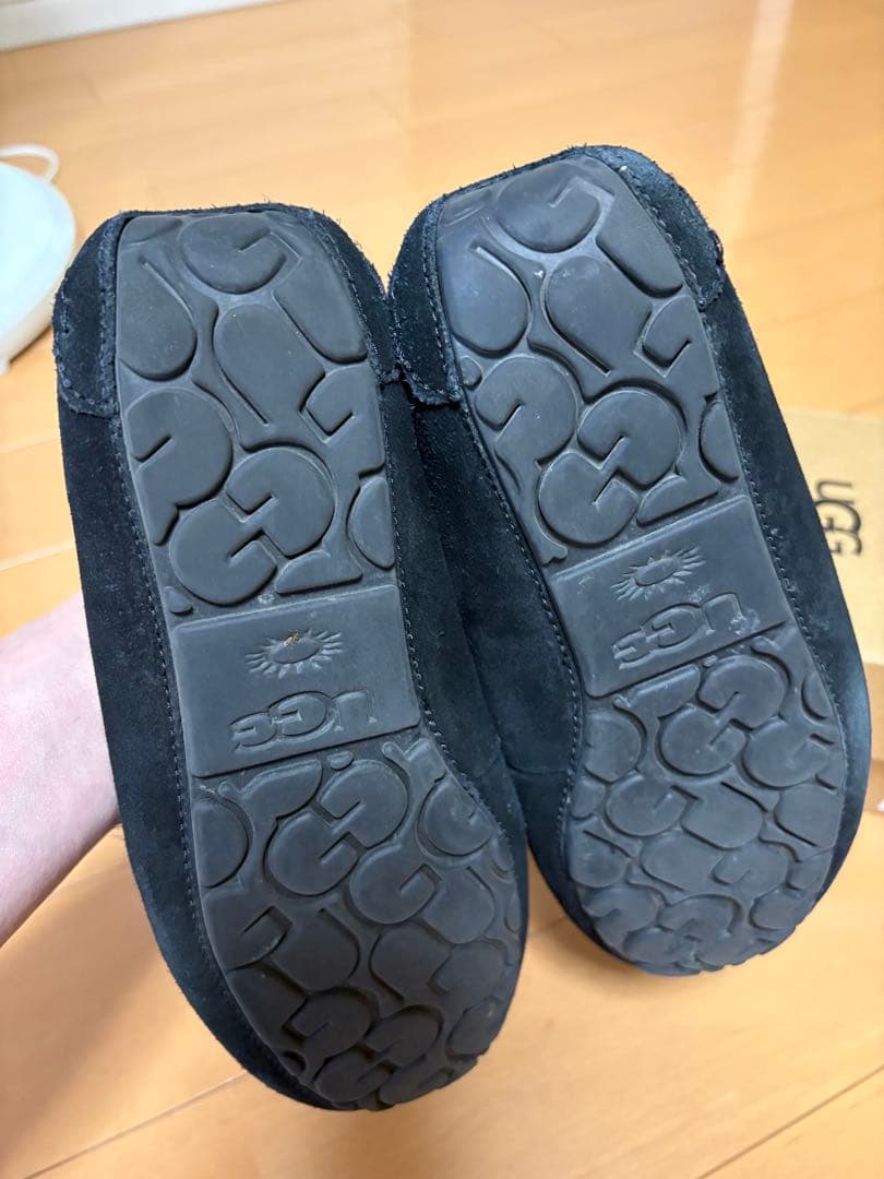 UGG モカシン ローファー Ansley/黒/23.0㎝