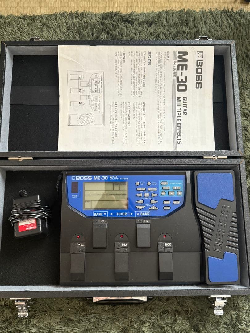 BOSS ME-30（取扱説明書、ACアダプター、エフェクトボード付属）
