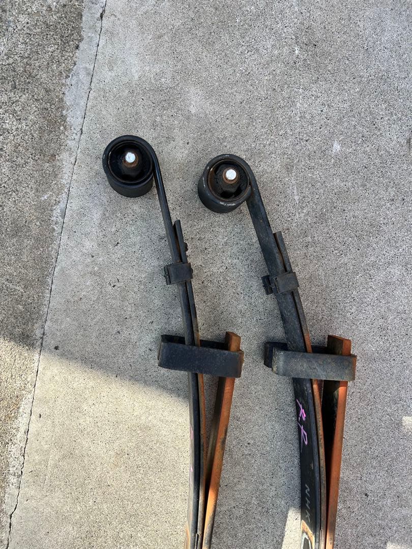 スズキ ジムニー ja11 純正 リーフ リア