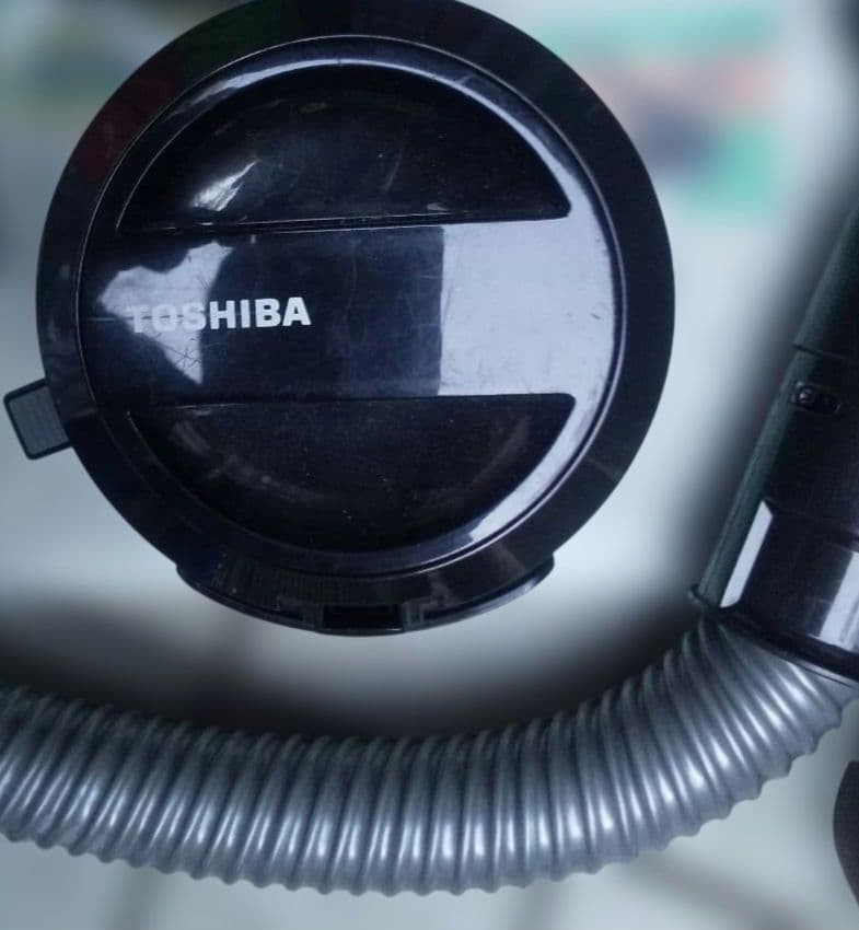 TOSHIBA トルネオミニVC-CF31(R)サイクロン掃除機 2022年製