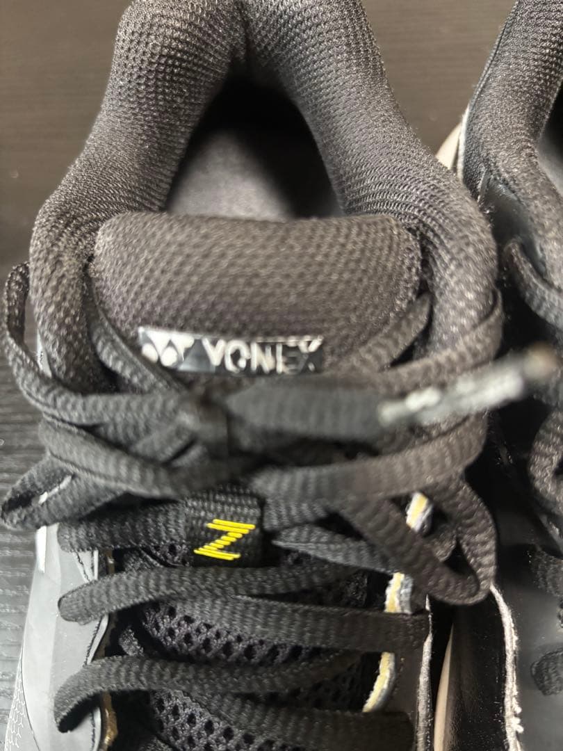 ヨネックス パワークッション 65Z 24.5cm ブラック