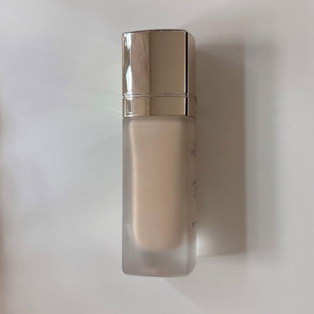 Dior プレステージ ホワイト ル プロテクター UV ルミエール bb