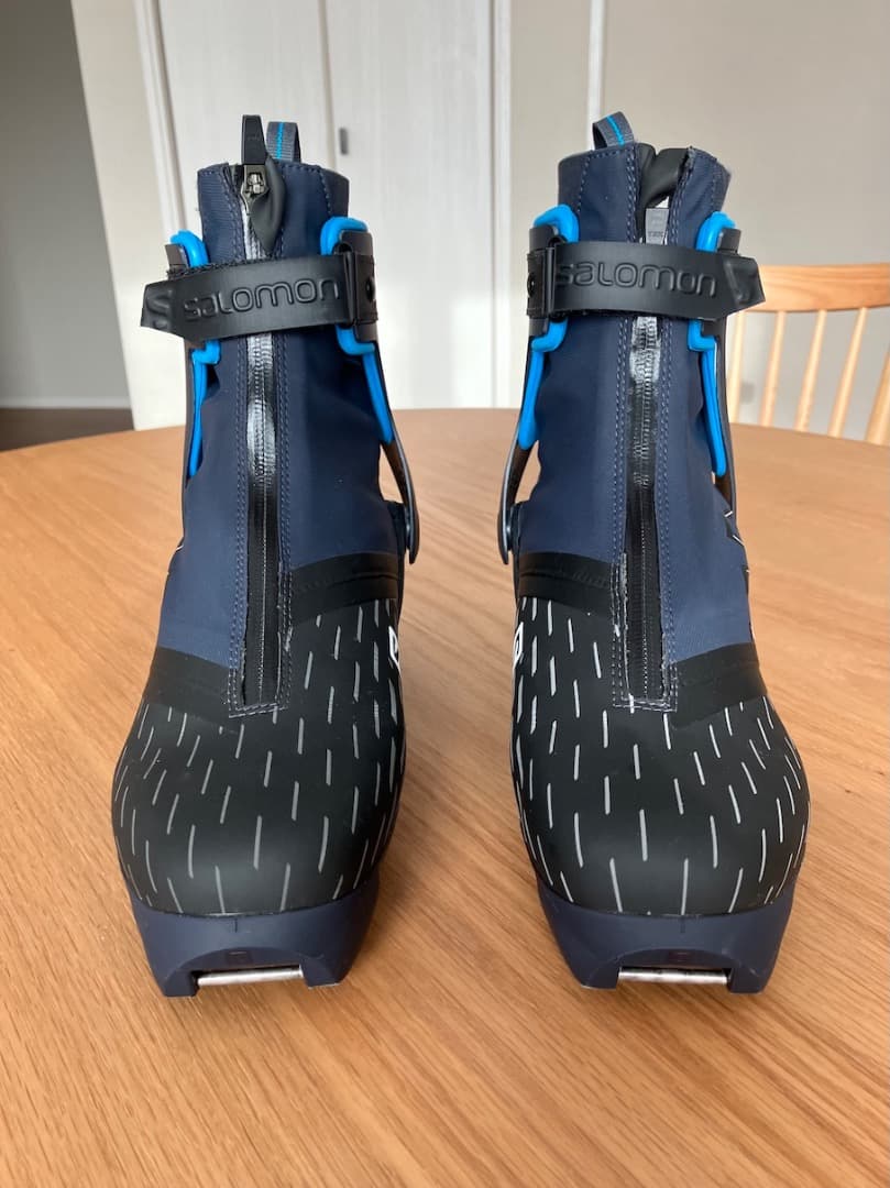 サロモン RS 10 Skate Nocturne XCスキーブーツ
