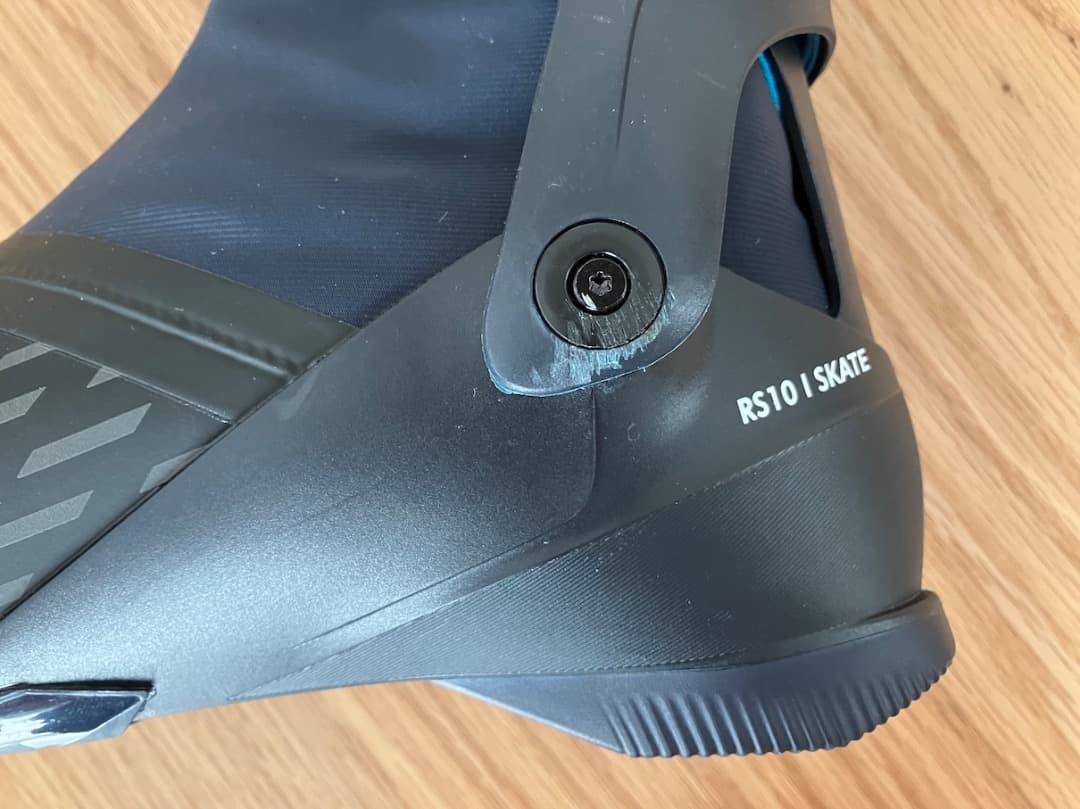 サロモン RS 10 Skate Nocturne XCスキーブーツ