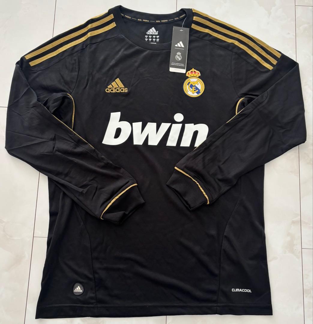 サッカー　レアルマドリード　ユニフォーム　長袖