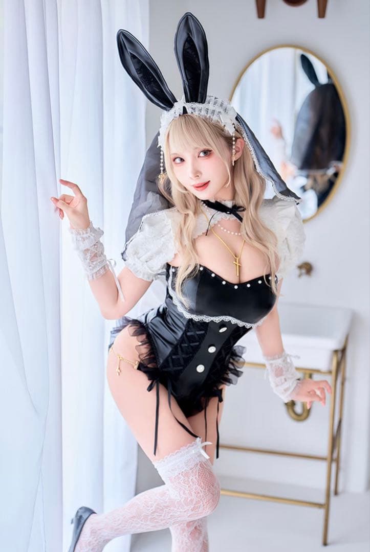 Malymoon グレースドレザーバニーシスター