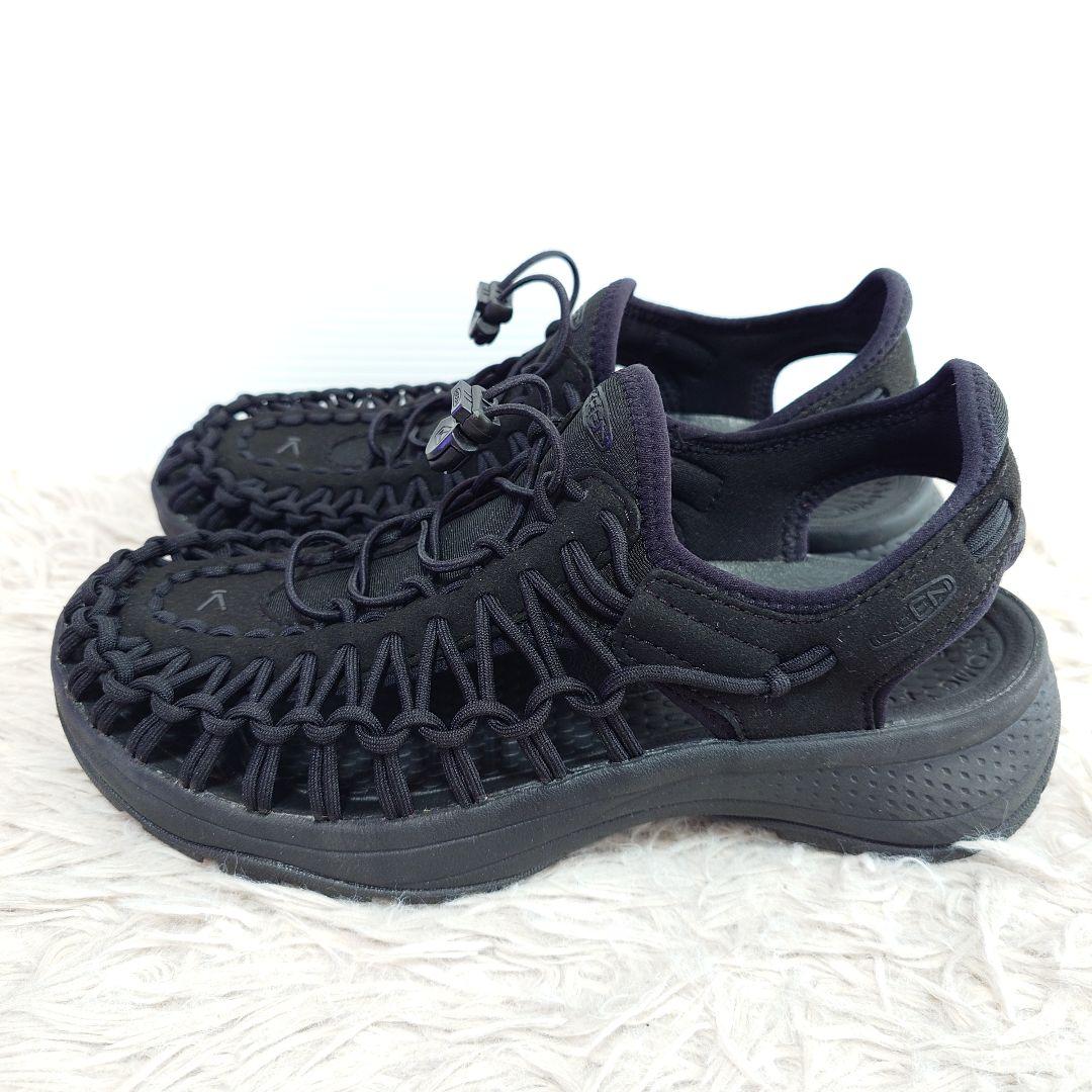 美品 KEEN UNEEK ASTORIA キーン サンダル 靴 25 ブラック