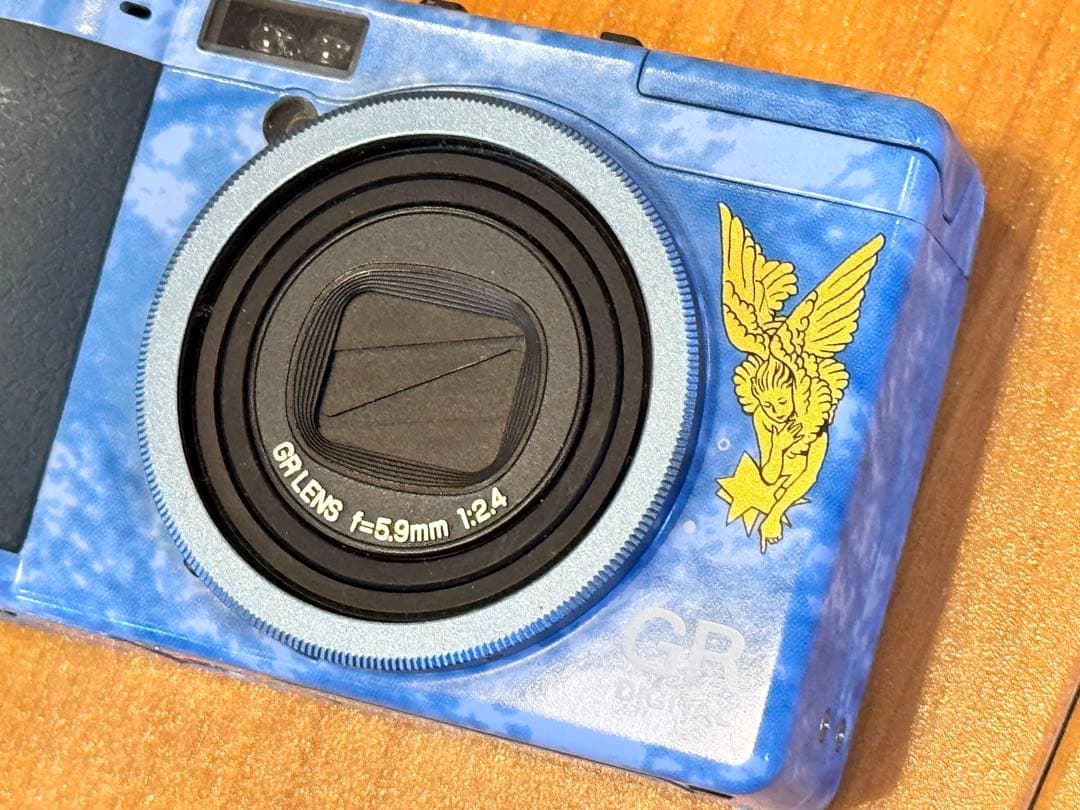 【限定品・美品】GR DIGITAL1周年記念モデル 寺田克也氏天使のイラスト