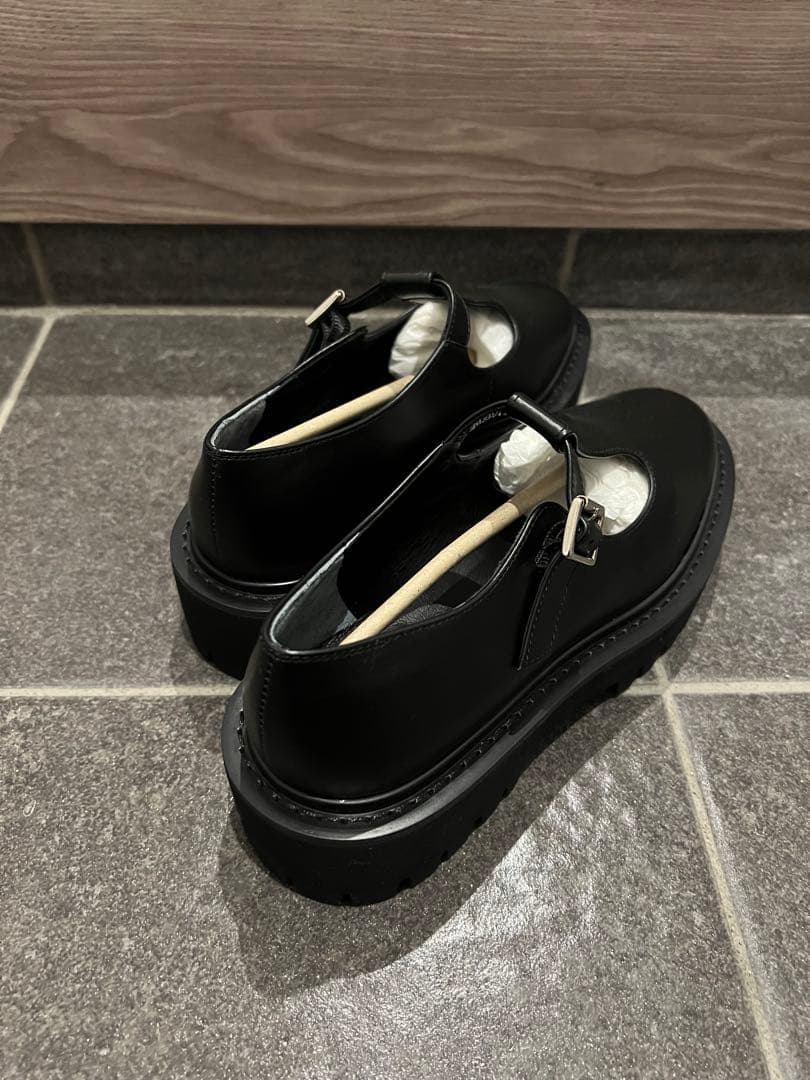 わんこ　マルゥ　Tストラップ ローファー