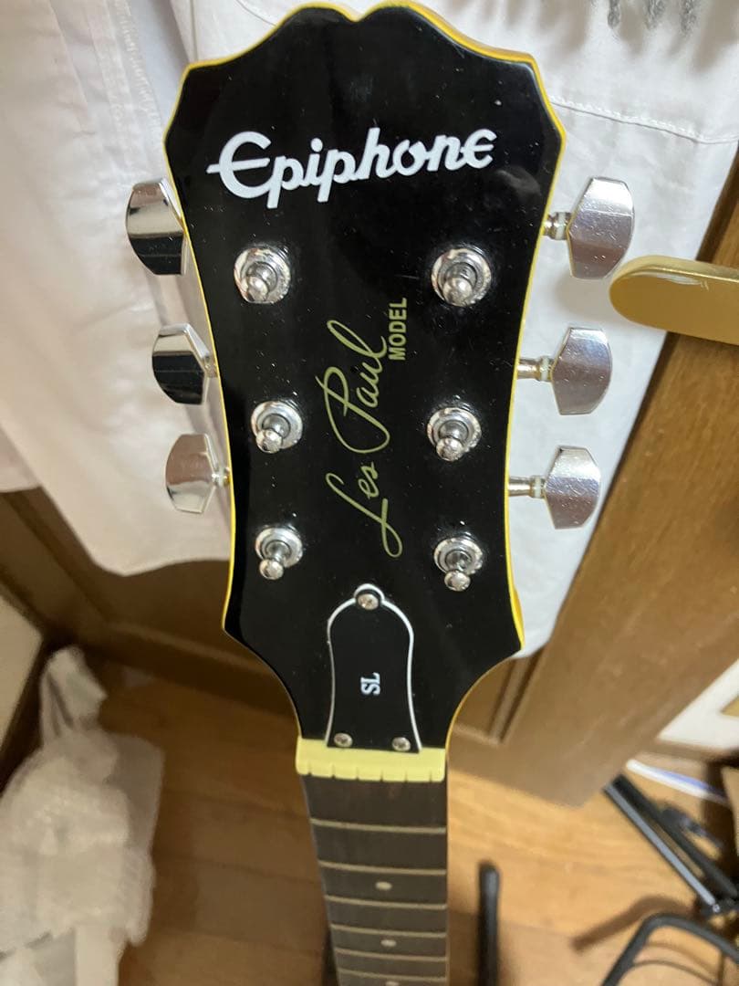 ４月2日までEpiphone Les Paul SLイエロー