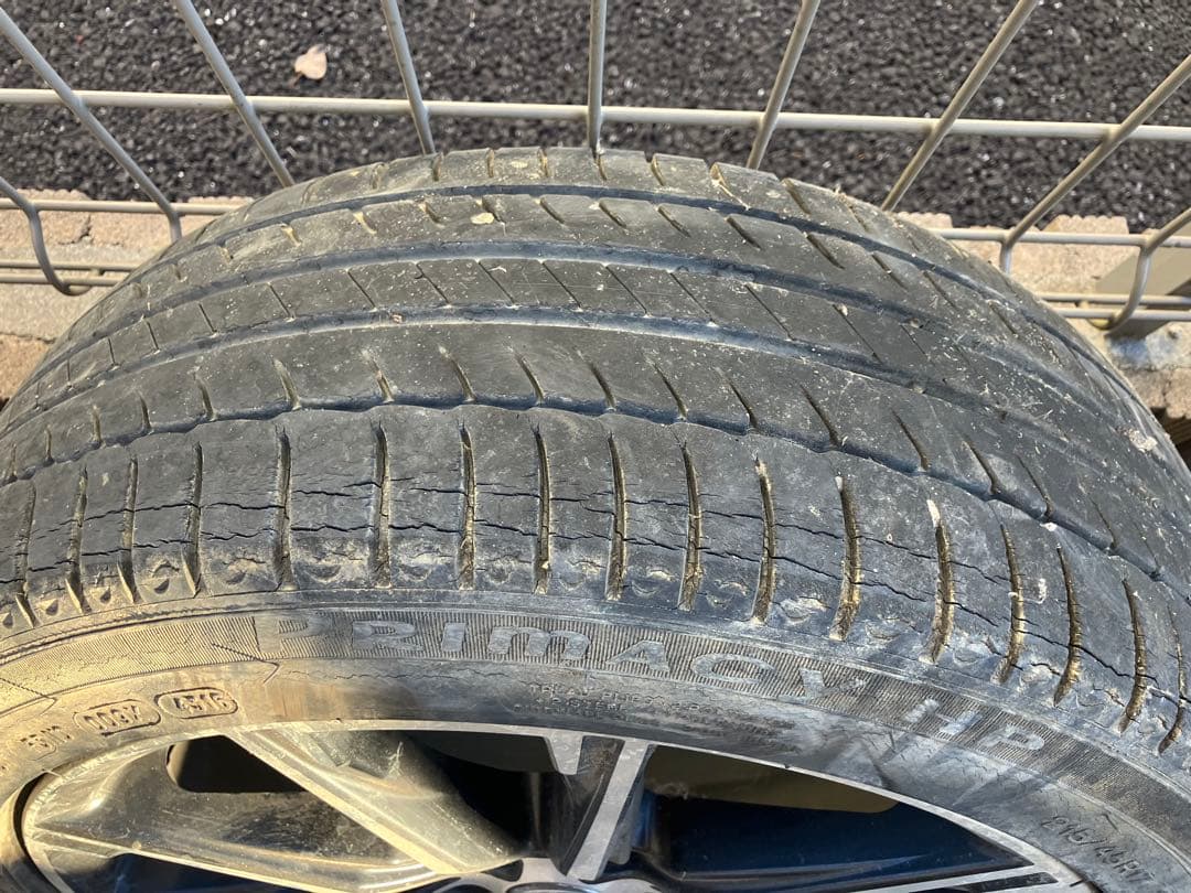 だ*い様 トヨタ　86 ZN6 純正ホイール　ハチロク　215/45R17
