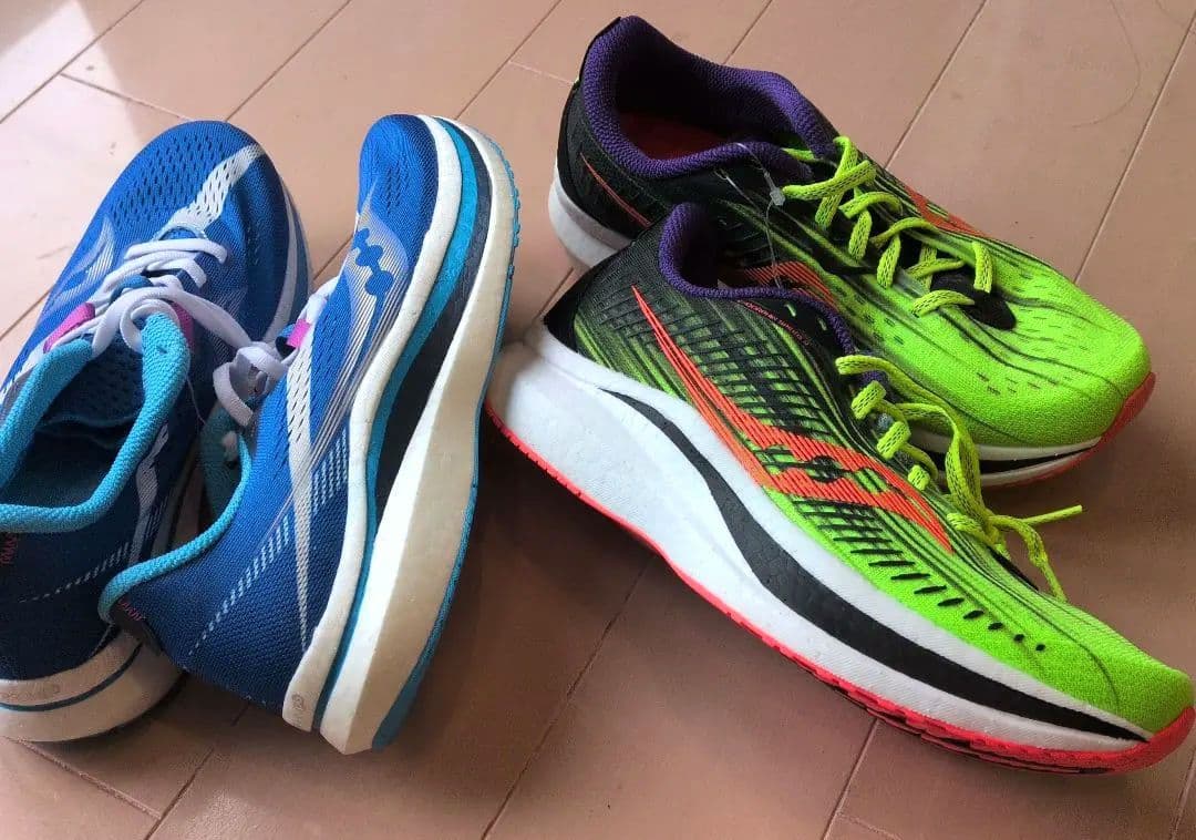 サッカニー　エンドルフィンプロ2 スピード2 2足セット 25 新品