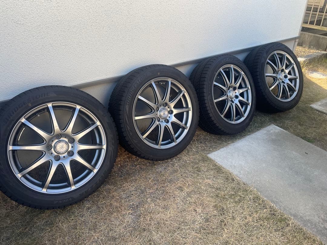 ブリザック VRX2 17インチ スタッドレスタイヤ④