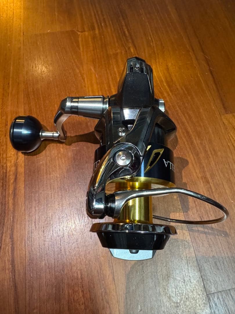 シマノ　13ステラSW8000HG 美品