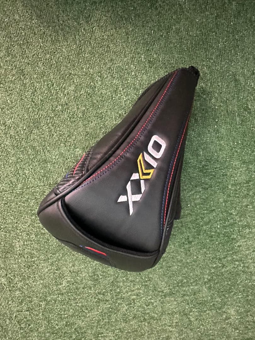 ゼクシオ13 ドライバーNXバイオレット装着