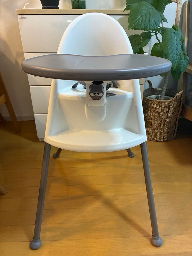 【ベビービョルン】ハイチェア　グレー