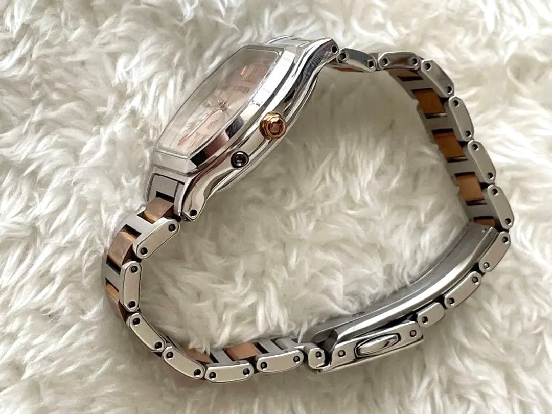 ＊　CITIZEN Xc エコドライブ電波 ティタニア ES8154-55W ＊