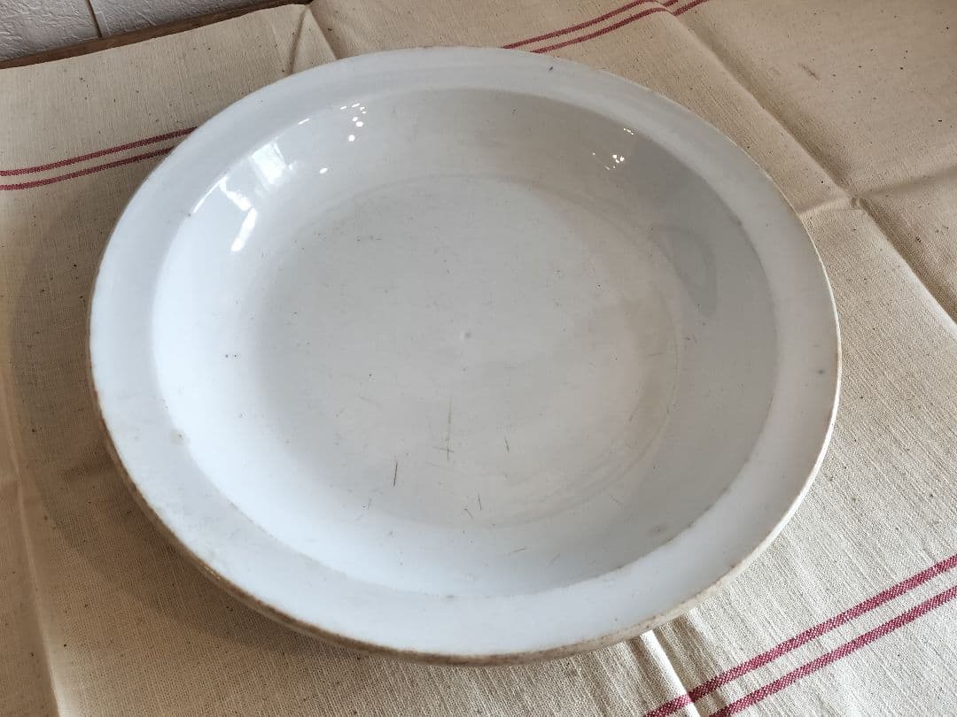 アンティーク　フランス　クレイユ　モントロー　白い　ボウル