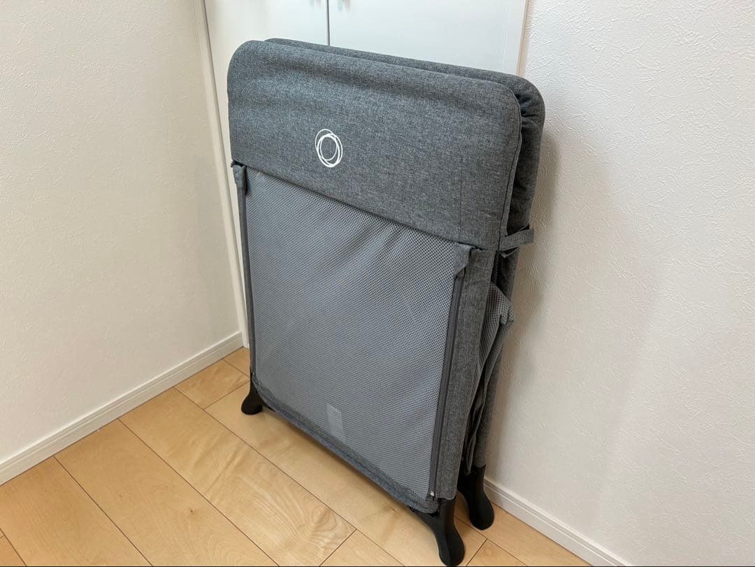 Bugaboo スターダスト トラベルコット　グレー