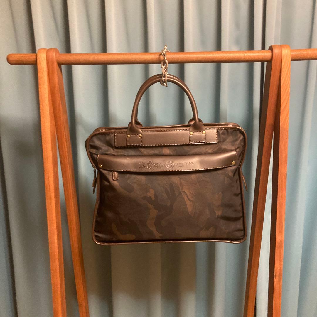 Felisi 迷彩　ビジネスバッグ