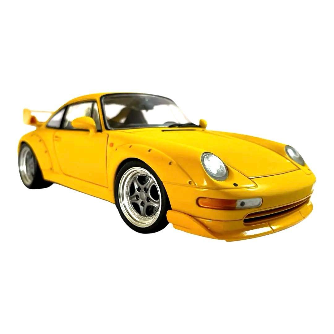 ミニカー UT Models 1/18 Porsche 911 GT2