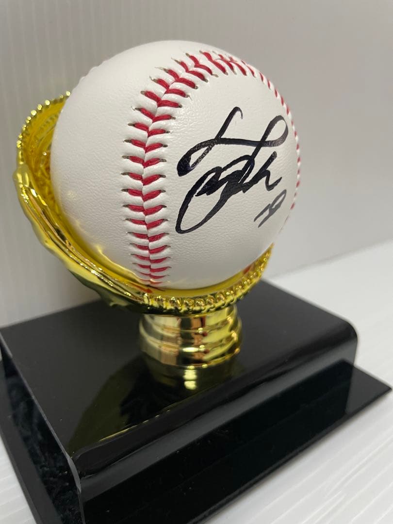 高橋宏斗 直筆サインボール & BBM2023 高橋宏人　ピンク箔カード